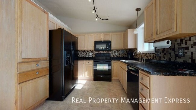 Spacious 4 Bedroom 2 Bath Home with attach