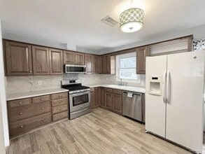 4175 Bell Ln in Pace, FL - Building Photo - Building Photo