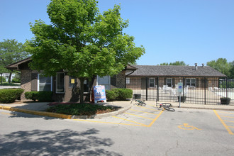 Whippletree Village in Wheeling, IL - Building Photo - Building Photo