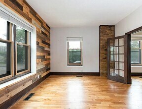 1801 10th Ave S, Unit 1801 10th Ave. in Minneapolis, MN - Building Photo - Building Photo