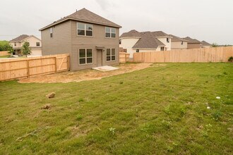 4923 War Horse Dr in San Antonio, TX - Building Photo - Building Photo