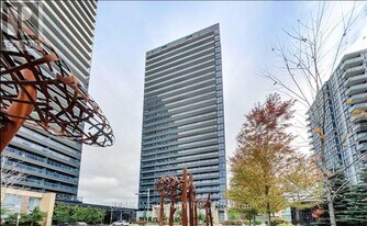 29 Singer Ct in Toronto, ON - Building Photo