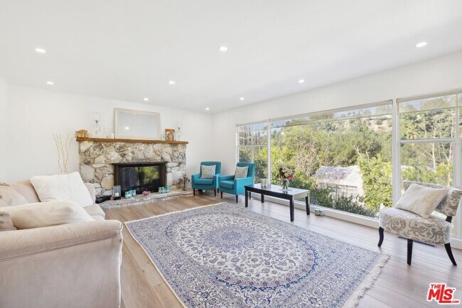 property at 15500 Del Gado Dr