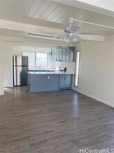 829 Ala Lilikoi St in Honolulu, HI - Building Photo - Building Photo