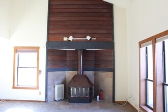 89 Valley View Dr in Pagosa Springs, CO - Building Photo - Building Photo