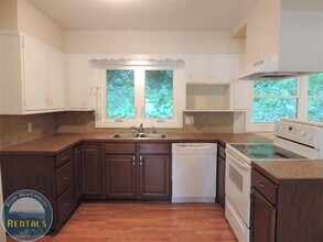 147 Woodland Dr in Boone, NC - Building Photo - Building Photo