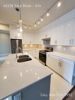 46338 Yale Rd in Chilliwack, BC - Building Photo