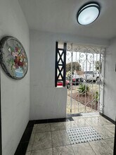27 Montana St in San Francisco, CA - Building Photo - Building Photo