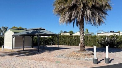 2511 Lemonwood Ave in Clermont, FL - Building Photo - Building Photo
