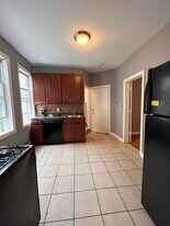 133 W 54th St, Unit Basement