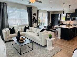 616 Ophelia Ave in Madera, CA - Building Photo - Building Photo