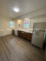 525 S Lafayette St in Macomb, IL - Building Photo