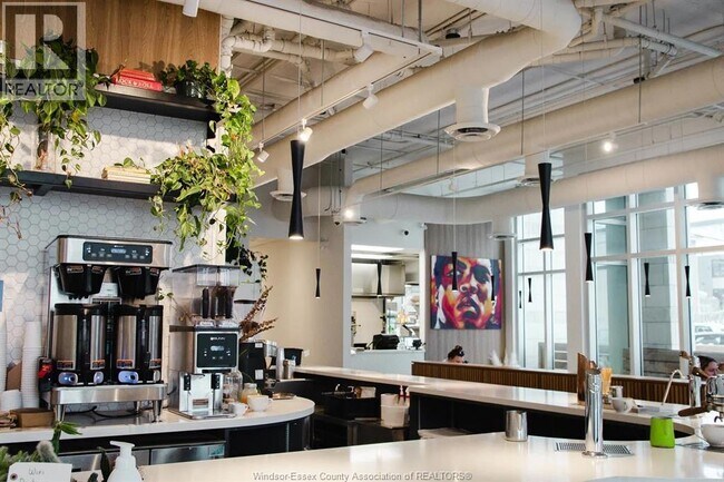 121 Parkdale Ave in Ottawa, ON - Building Photo - Building Photo