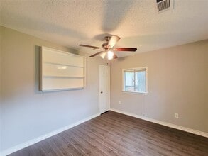2306 Downey Dr in La Marque, TX - Building Photo - Building Photo