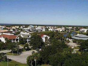 Landings at Sea Forest in New Port Richey, FL - Foto de edificio - Building Photo