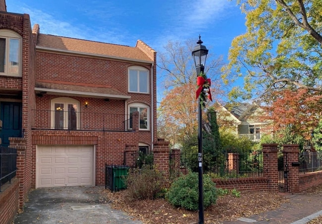 315 Settlers Ln in Charlotte, NC - Foto de edificio - Building Photo