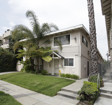 4087 Tujunga Ave Apartments