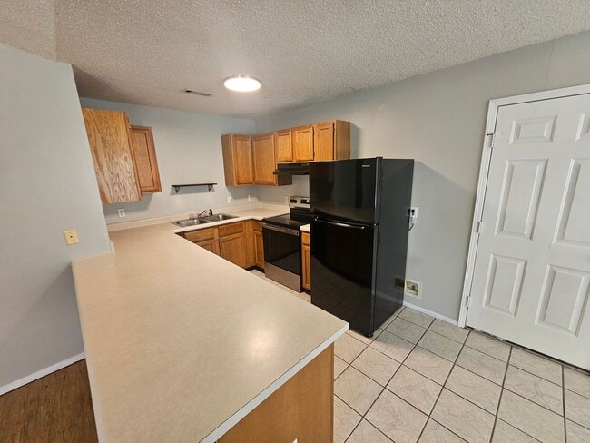 3251 W Woodridge Dr in Fayetteville, AR - Building Photo - Building Photo
