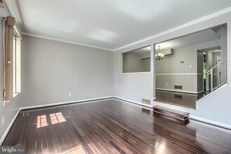 9 Guinevere Ct in Rosedale, MD - Building Photo - Building Photo