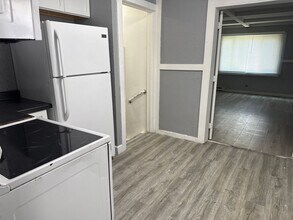 2341 S 4th St in Springfield, IL - Building Photo - Building Photo