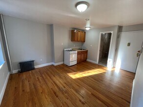 161 Stanton St in New York, NY - Building Photo - Building Photo