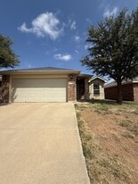 6914 95th St in Lubbock, TX - Building Photo