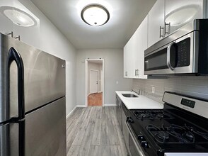 98 Wayne St in Jersey City, NJ - Building Photo - Building Photo