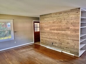 406 Barbee St in Bridgewater, VA - Building Photo - Building Photo