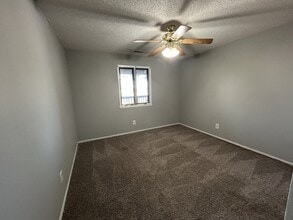 405 S 7th St in Rogers, AR - Building Photo - Building Photo