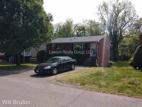 427 Mt Vernon Ave in Salem, VA - Foto de edificio - Building Photo