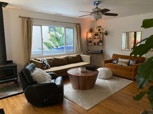 property at 3550 Gilbert Ave