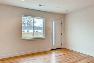 3131 St Paul St-Unit -1 in Denver, CO - Building Photo - Building Photo