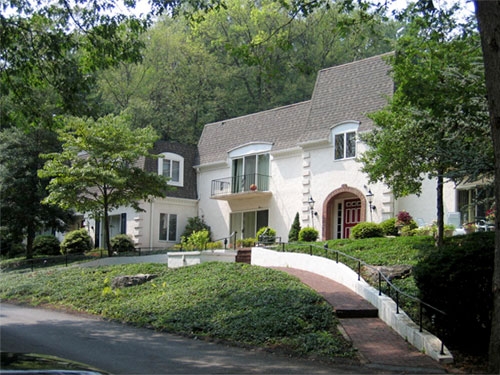 Mountaindale Apartments in Harrisburg, PA - Building Photo