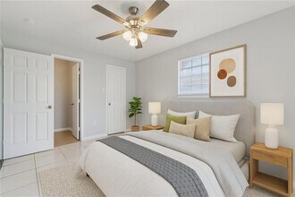 7825 Dorsett Dr in New Orleans, LA - Building Photo - Building Photo