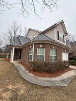 141 Mill Pond Crossing in Carrollton, GA - Building Photo