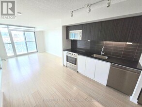 85-1685 Queens Wharf Rd in Toronto, ON - Building Photo - Building Photo