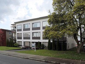 1225 W 11th Ave in Vancouver, BC - Building Photo