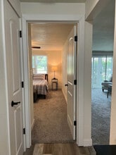 1001 Cedar St, Unit SI ID1253098P in De Pere, WI - Building Photo - Building Photo