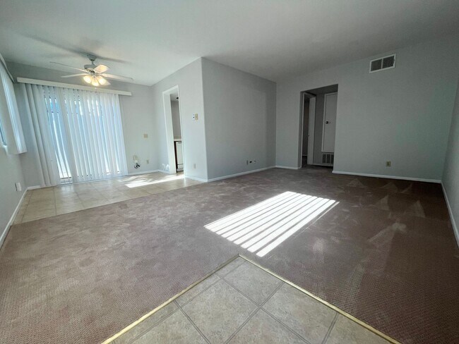 3989 Lamont St in San Diego, CA - Building Photo - Building Photo