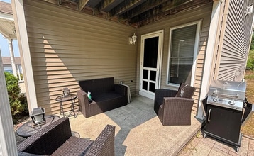 200 Shinnecock Ln in Camillus, NY - Building Photo - Building Photo