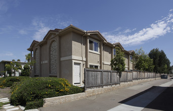 4241-4245 Lowell St in La Mesa, CA - Building Photo - Building Photo