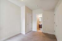 1622 Jefferson St photo'