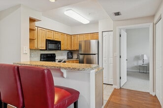 2052 Alta Meadows Ln in Delray Beach, FL - Building Photo - Building Photo