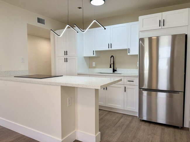 1218 NW 13th Ct in Fort Lauderdale, FL - Building Photo - Building Photo