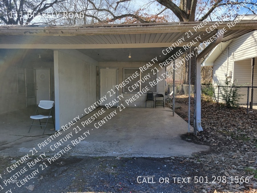 111 Blakely Rd in Jacksonville, AR - Building Photo