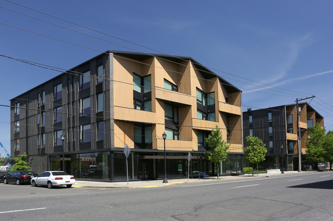 Lents Commons in Portland, OR - Building Photo - Building Photo