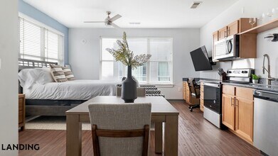 302 13th St S in Birmingham, AL - Foto de edificio - Building Photo