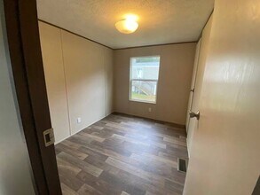 1037 Victoria St in Dillon, SC - Building Photo - Building Photo