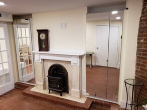 4 Wellington St, Unit 1 in Boston, MA - Building Photo - Building Photo