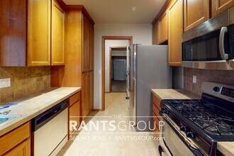8232 Racca Ct SE in Olympia, WA - Building Photo - Building Photo
